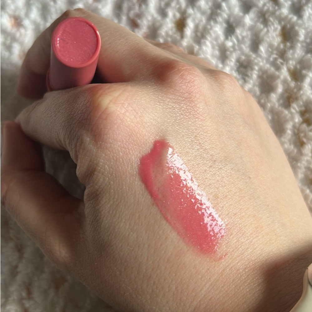 Makeup By Mario - Plumping Lip Serum in Rose Glow